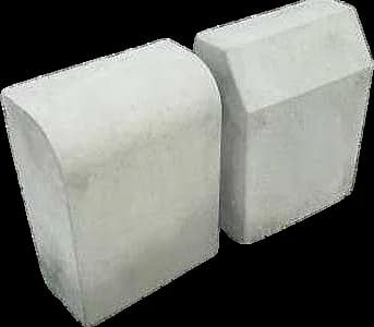Precast concrete kerb stones
